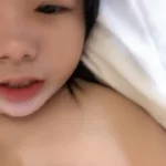 petite Japanese girl vibrator