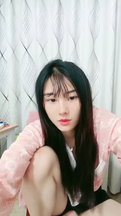 Screenshot 8 from Self-Shot FC2 Solo Play — Petite Asian Reveals Face While Touching Herself in Pink