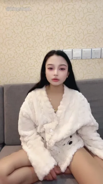Screenshot 11 from Solo Japanese Amateur POV — Face Reveal with Dildo Pleasure Session [FC2-PPV-2740000]