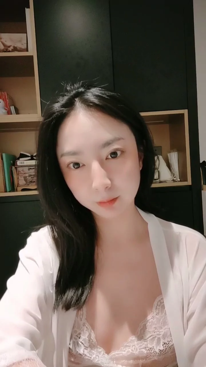 Play video: Petite Japanese Amateur Solo Play — Lingerie-Clad Beauty Uses Dildo in POV Scene
