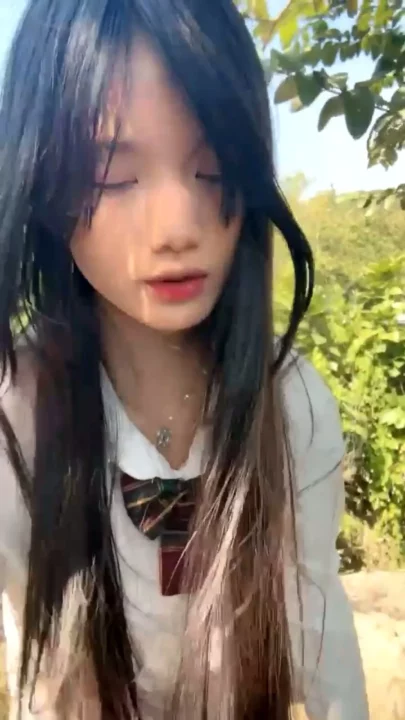 Screenshot 13 from Outdoor Japanese Amateur — Shy Teen Encounter with Full Face Exposure