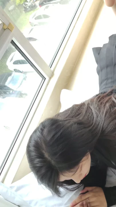 Screenshot 1 from Uncensored Japanese Amateur — Petite Asian Beauty in Hotel Room [FC2-PPV-43424]