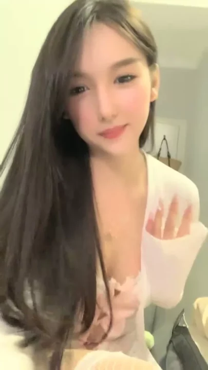 Screenshot 6 from Lingerie-Clad Petite Asian Newcomer’s Solo Toy Session — Raw Debut Footage