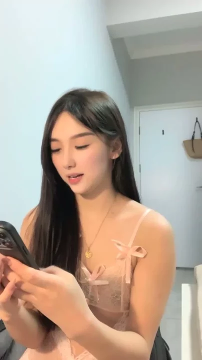 Screenshot 10 from Lingerie-Clad Petite Asian Newcomer’s Solo Toy Session — Raw Debut Footage