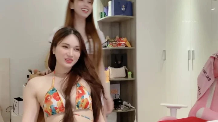 Screenshot 3 from Live Japanese Lesbian Pair — Natural B-Cup Bodies Tease and Touch in Uncensored Stream [Anna102]
