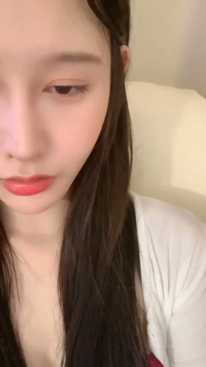 Screenshot 7 from Petite Asian Lingerie Reveal — Amateur POV Face Leak