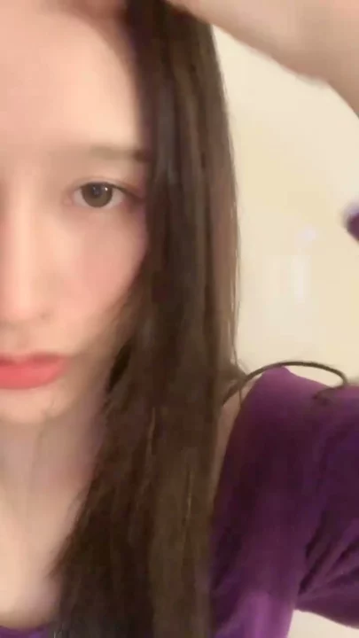Petite Asian Lingerie Reveal — Amateur POV Face Leak