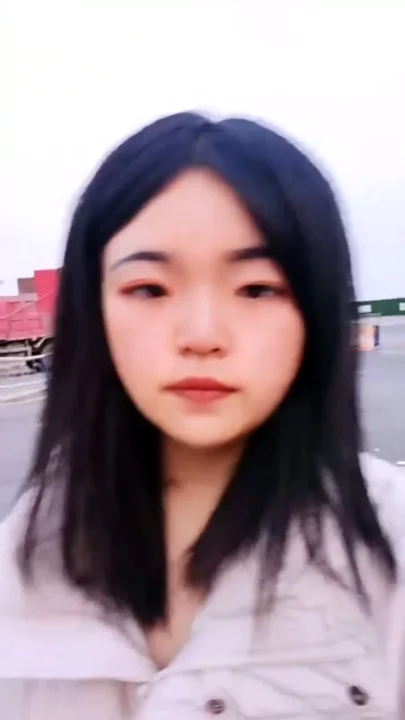 Screenshot 2 from Petite Asian Performer Flaunts Face in Risky Public Solo Session
