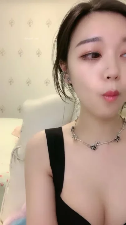 Screenshot 15 from Face-Shown Asian Amateur Tease — Lingerie POV Masturbation in Bedroom