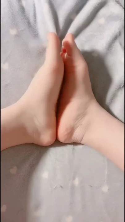 Screenshot 12 from Exclusive Leaked Livestream: Petite Asian’s Intimate Solo Session in Lingerie