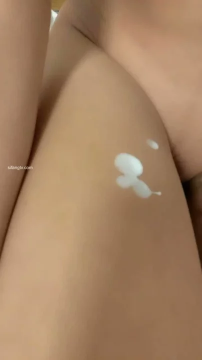 Screenshot 22 from Petite East Asian Beauty in Amateur POV — Face Fully Visible, Partner Off-Screen