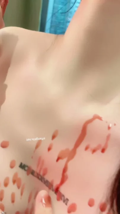 Screenshot 2 from Exclusive Xie Xiao’an Shoot — Red Liquid Seduction with Cumshot Climax
