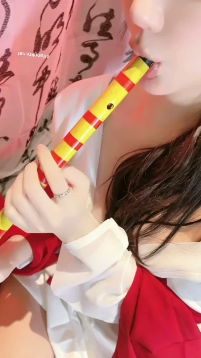 Screenshot 13 from Exclusive Xie Xiao’an Shoot — Red Liquid Seduction with Cumshot Climax