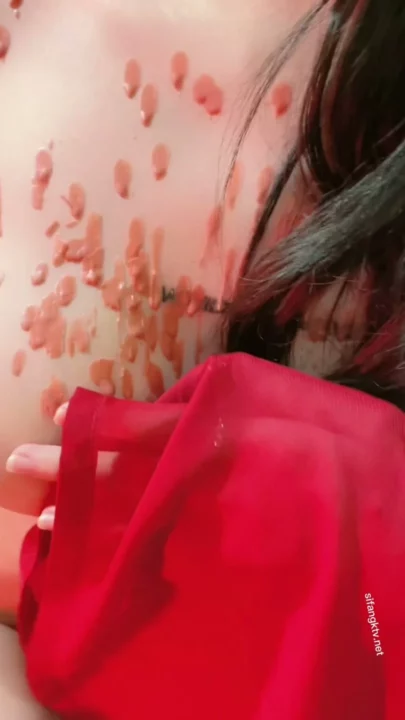 Screenshot 24 from Exclusive Xie Xiao’an Shoot — Red Liquid Seduction with Cumshot Climax