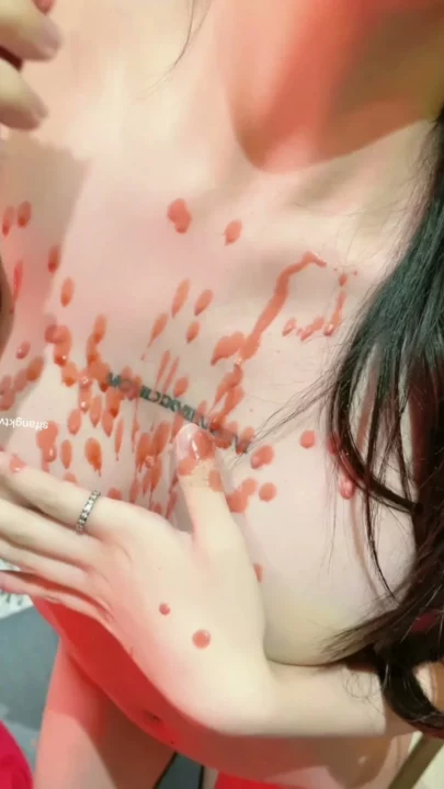 Screenshot 6 from Exclusive Xie Xiao’an Shoot — Red Liquid Seduction with Cumshot Climax