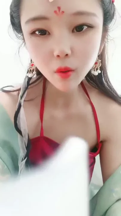 Screenshot 4 from Leaked FC2 Livestream — Petite Asian Solo with Cultural Flair [Uncensored]