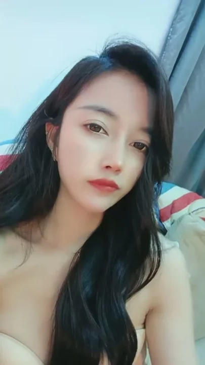 Screenshot 5 from Lili’s Private Bedroom Solo — Asian Amateur in Lingerie with Full Face Reveal