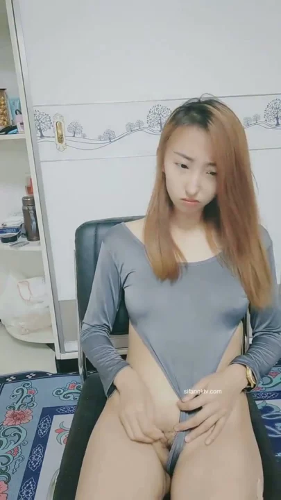 Screenshot 21 from Livestream Leak — Asian Amateur Flaunts Lingerie Solo, Face Fully Visible