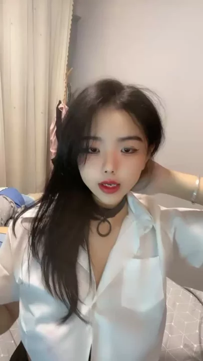 Screenshot 4 from Explicit Asian Solo Self-Pleasure — Full Face Reveal and Seductive Lingerie