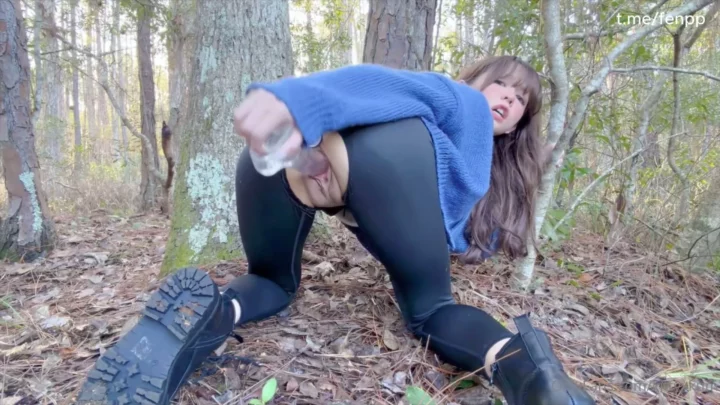 Screenshot 15 from East Asian Solo Forest Masturbation — Glass Dildo & Water Bottle POV