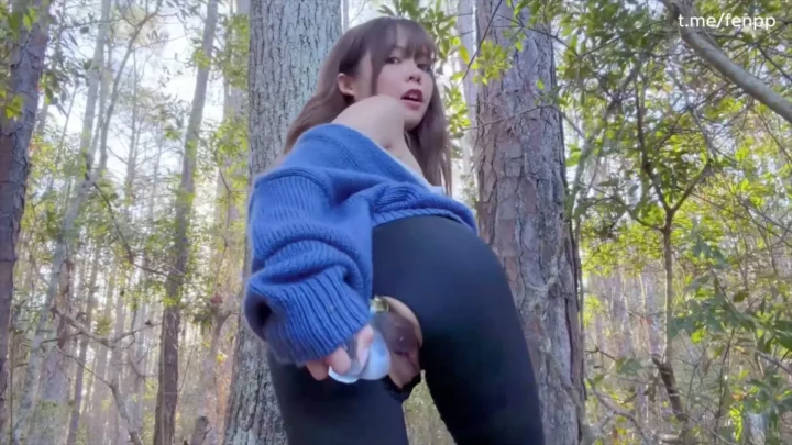 Screenshot 7 from East Asian Solo Forest Masturbation — Glass Dildo & Water Bottle POV