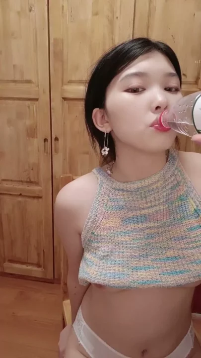 Screenshot 21 from Petite Asian Beauty in Rainbow Top — Solo Masturbation Debut with Beibei