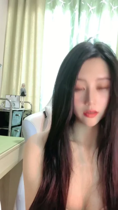 Screenshot 21 from Qi Qi’s Solo Session — Pink Lingerie and Fishnets Highlight Her All-Natural Appeal