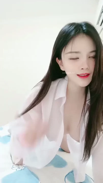 Screenshot 1 from Uncensored Asian Amateur Solo Play — Dildo Action with Face Fully Visible