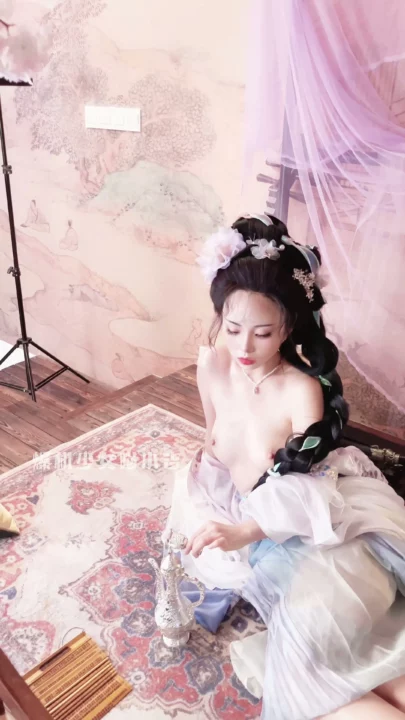 Screenshot 10 from Miao Xiaoji Hanfu Self-Pleasure — Asian Amateur Face Reveal Solo Scene