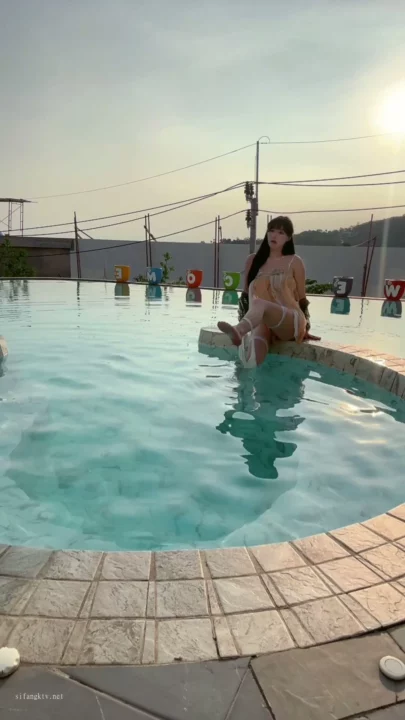 Screenshot 10 from Poolside Glamour — Zhu Keer Showcases Sheer Lingerie in Solo Shoot