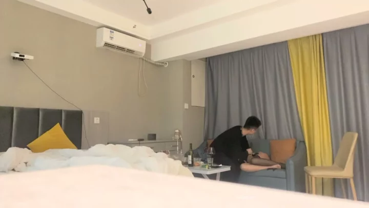 Screenshot 2 from Leaked Livestream: Petite Asian Escort Takes Two Guys in Hotel Room POV