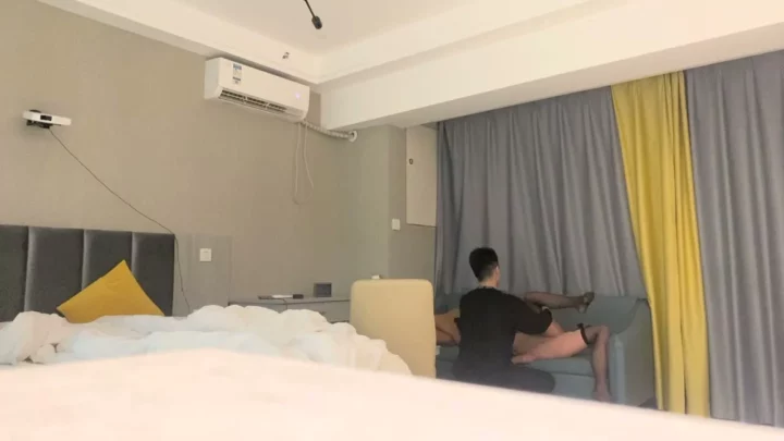 Screenshot 5 from Leaked Livestream: Petite Asian Escort Takes Two Guys in Hotel Room POV