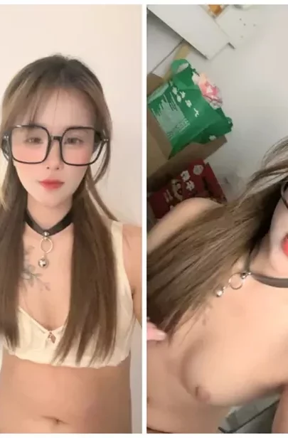 Screenshot 17 from Glasses-Wearing Amateur Ranxi Plays with Pink Toy in Uncensored Asian Livestream