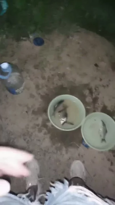 Screenshot 2 from Uncensored Asian Streamer Gets Rough by the River — Full Face Amateur Action