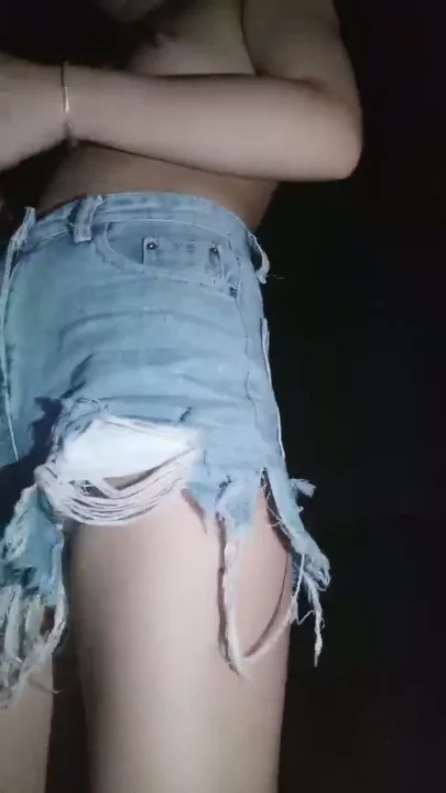 Screenshot 15 from Uncensored Asian Streamer Gets Rough by the River — Full Face Amateur Action