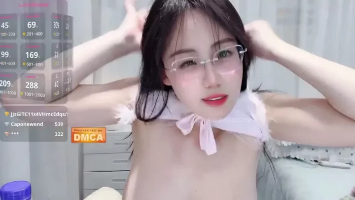 Screenshot 24 from Petite Japanese Livestreamer Teases Viewers in White Lingerie with Dildo Play