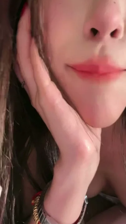 Screenshot 12 from Yiyi’s Floral Lingerie Livestream — Big Tits POV Leak from Asian Amateur