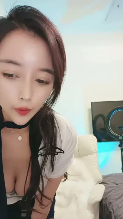 Screenshot 15 from Intimate Japanese Office Lady Encounter — POV Creampie with Face Revealed