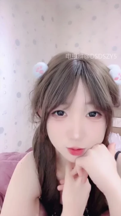 Screenshot 3 from Beibei’s Intimate Livestream — Twin Braids & Lingerie in Uncensored Solo