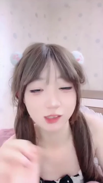 Screenshot 4 from Beibei’s Intimate Livestream — Twin Braids & Lingerie in Uncensored Solo