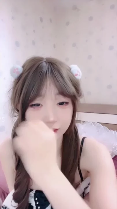 Screenshot 7 from Beibei’s Intimate Livestream — Twin Braids & Lingerie in Uncensored Solo