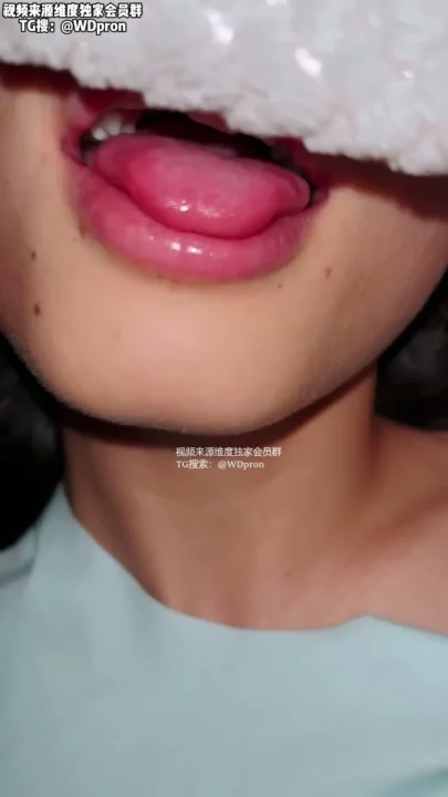 Raw Outdoor Interracial Encounter — Petite East Asian Amateur with Caucasian Partner