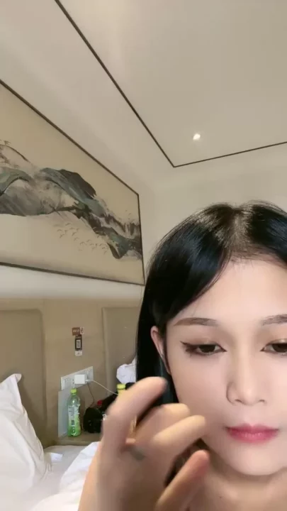 Screenshot 13 from FC2-PPV-49130 – Hotel Room Encounter with Petite Asian Star — Masturbation to Penetration, Full Face Reveal