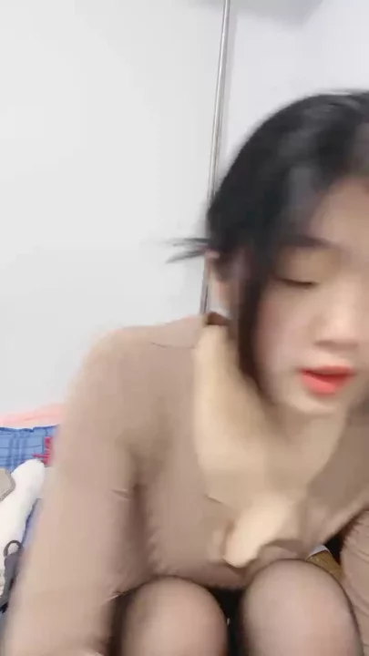 Screenshot 4 from Handheld FC2-PPV Masturbation Tease — Petite Asian in Black Lingerie
