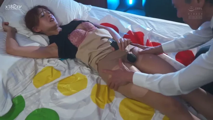 Screenshot 11 from Hotel Encounter: Petite Asian Wife in Raw FC2-PPV Creampie — Interracial POV