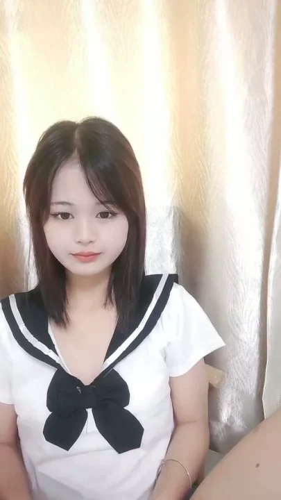 Screenshot 4 from Busty Schoolgirl Uniform Masturbation — Solo FC2 PPV Scene with Pink Dildo