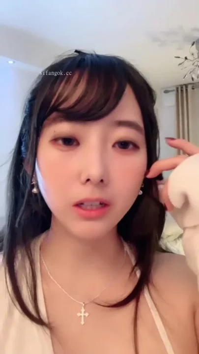 Screenshot 6 from Self-Filmed Japanese Solo Masturbation — Petite Asian in Lingerie (FC2-PPV)