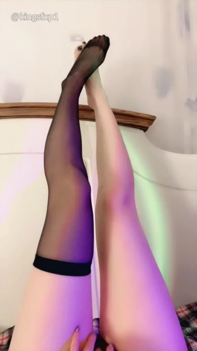 Screenshot 7 from Seductive Fox Spirit Roleplay — Japanese Amateur Tease in Thigh-Highs