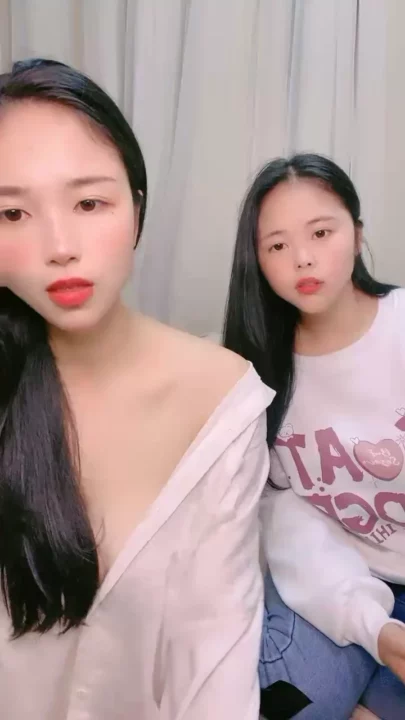 Screenshot 3 from Twin-Like Japanese Lesbians Scissor with Strapon — Bedroom POV Action