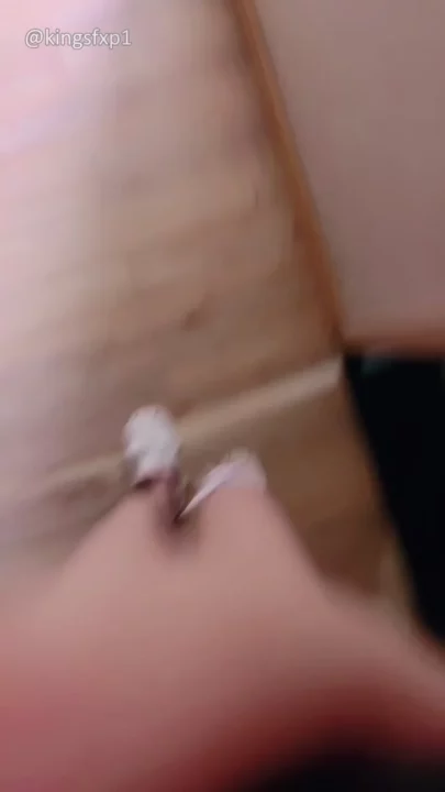 Screenshot 12 from Japanese POV Amateur Masturbation — Shaved Pussy Self-Shot with Phone
